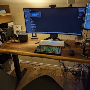 Live Edge Desk with U Shaped Legs photo review