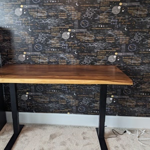 Adjustable Standing Desk - Black photo review