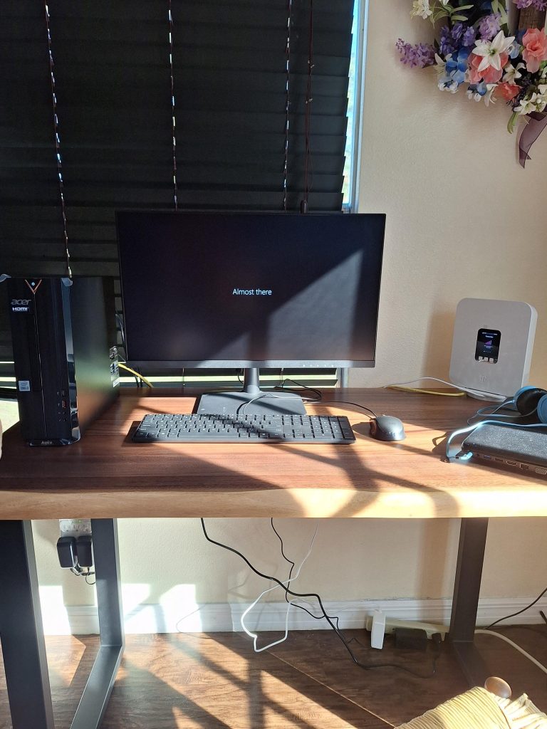 Live Edge Desk with U Shaped Legs photo review