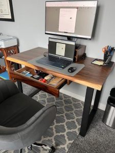 Live Edge Desk with U Shaped Legs photo review