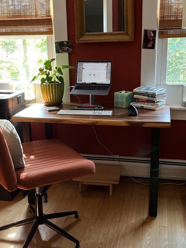 Live Edge Desk with U Shaped Legs photo review