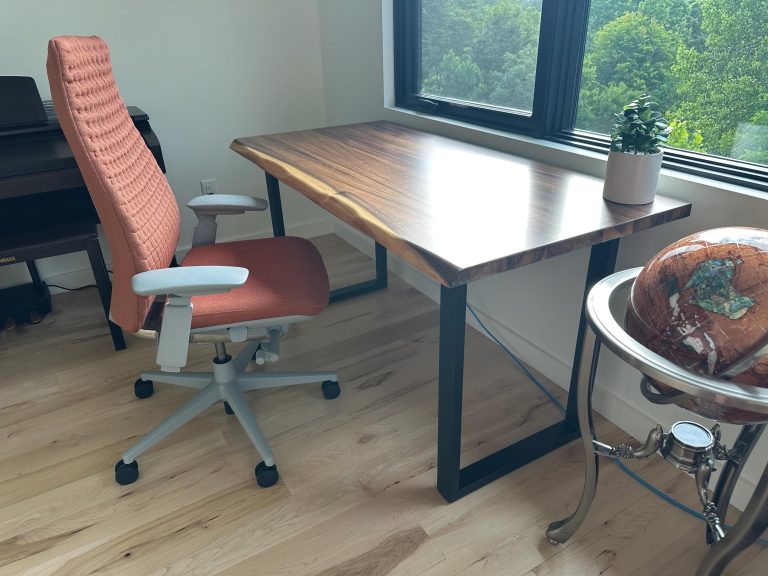 Live Edge Desk with U Shaped Legs photo review