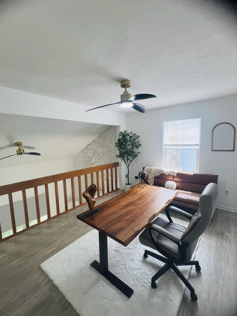 Adjustable Standing Desk - Black photo review