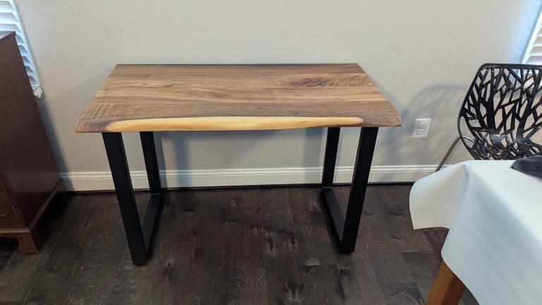 Live Edge Desk with U Shaped Legs photo review