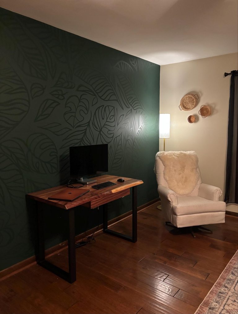 Live Edge Desk with U Shaped Legs photo review